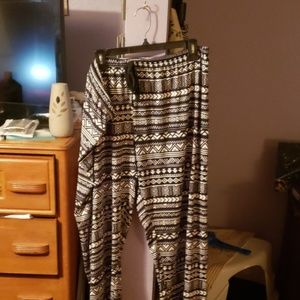 Ladies black and white pants